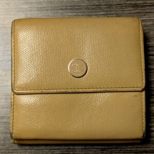 Chanel Coco Double Snap Trifold Wallet Vintage